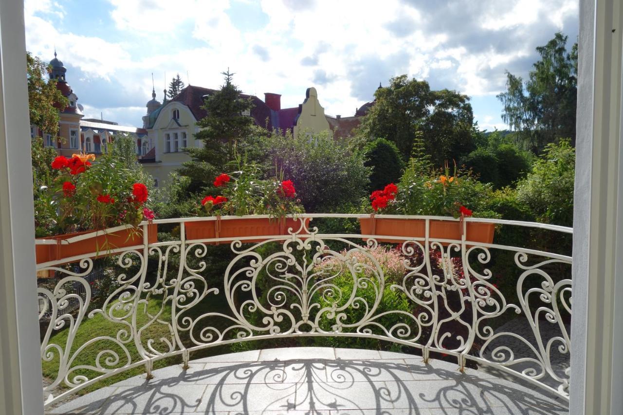 Villa Sonnenstrahl Mariánské Lázně Екстериор снимка