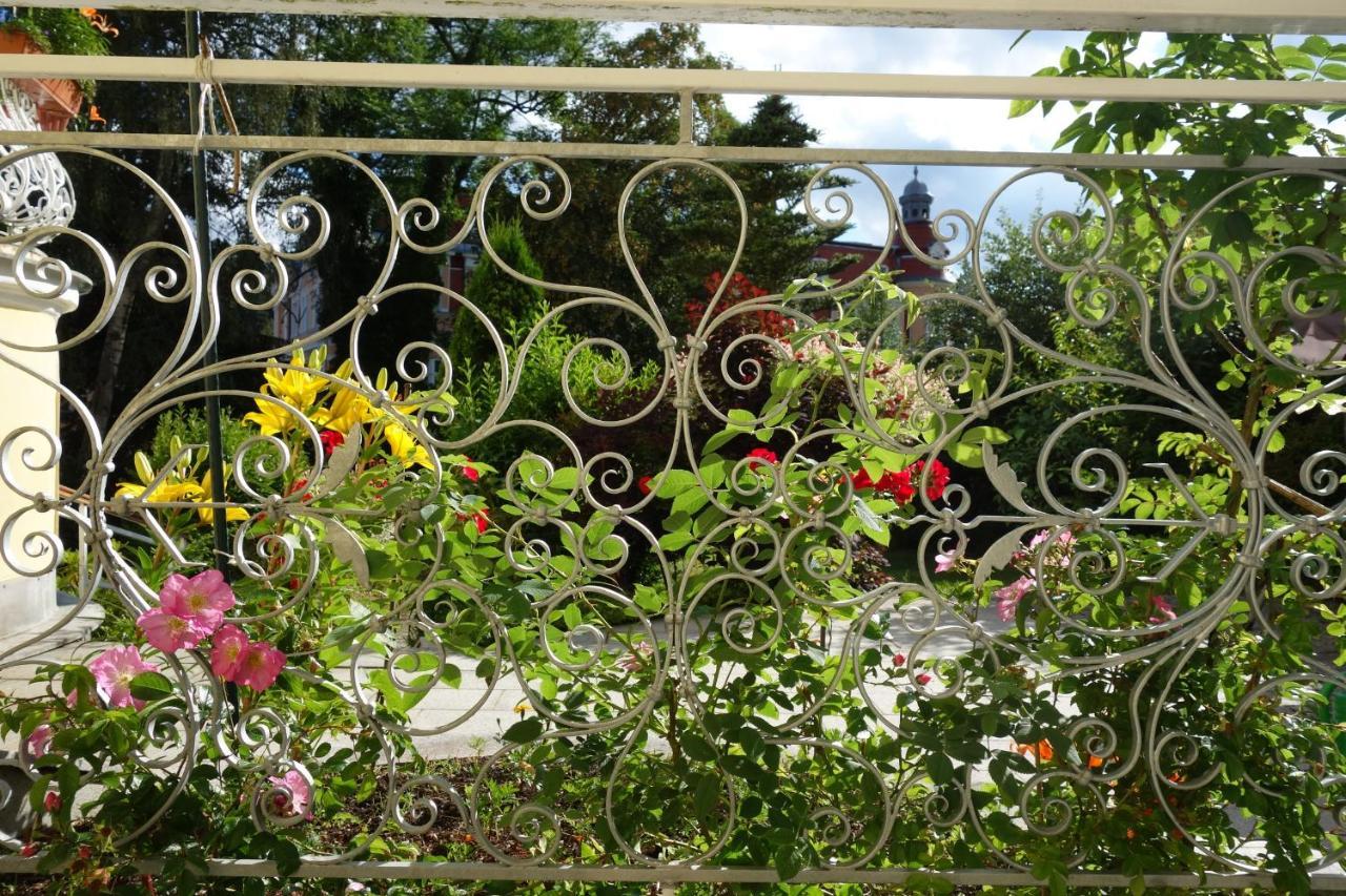 Villa Sonnenstrahl Mariánské Lázně Екстериор снимка